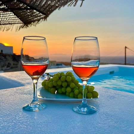 Oinos Luxury Suites Foinikiá Dış mekan fotoğraf
