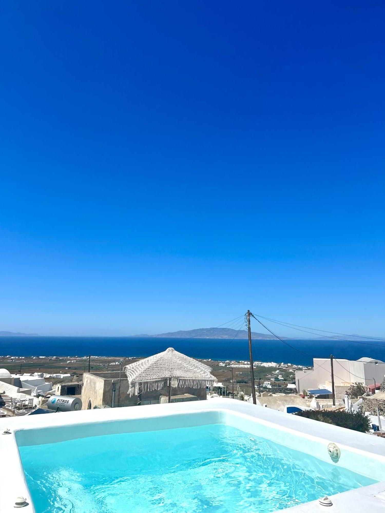 Oinos Luxury Suites Foinikiá Dış mekan fotoğraf