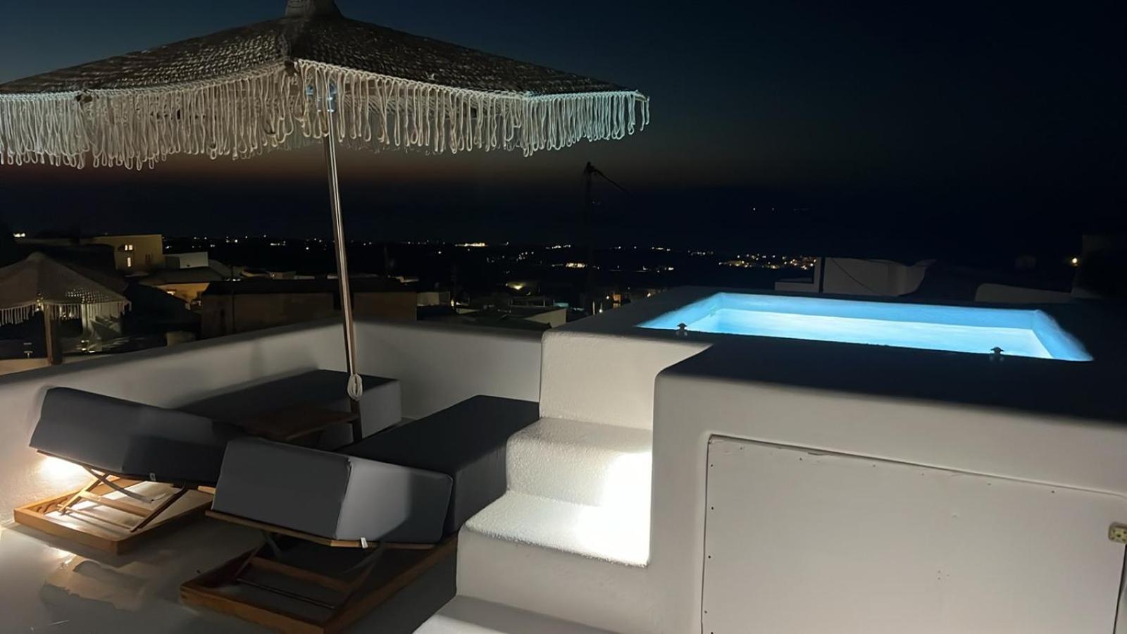 Oinos Luxury Suites Foinikiá Dış mekan fotoğraf