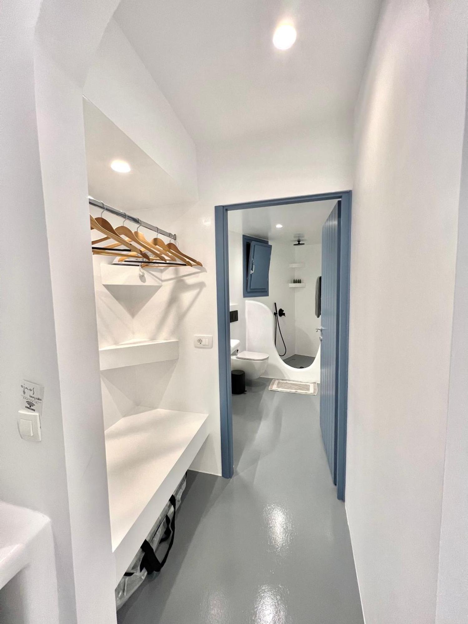 Oinos Luxury Suites Foinikiá Dış mekan fotoğraf