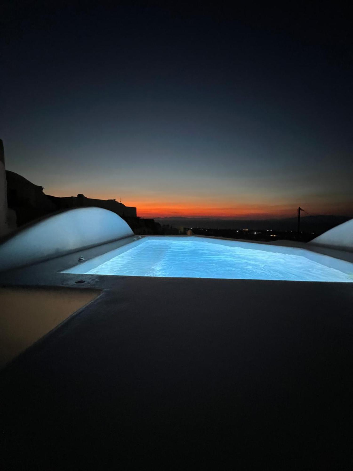 Oinos Luxury Suites Foinikiá Dış mekan fotoğraf